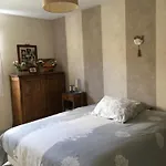Les Jardins D Isaac Rue De La Musardiere * Le Mans