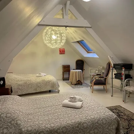 Bed & Breakfast Les Jardins D Isaac Rue De La Musardiere