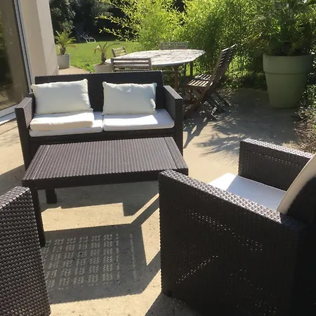 Les Jardins D Isaac Rue De La Musardiere *