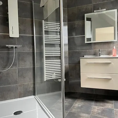 فندق مبيت وإفطار Les Jardins D Isaac Rue De La Musardiere *