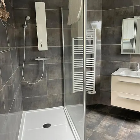 Les Jardins D Isaac Rue De La Musardiere