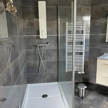 Les Jardins D Isaac Rue De La Musardiere فندق مبيت وإفطار *