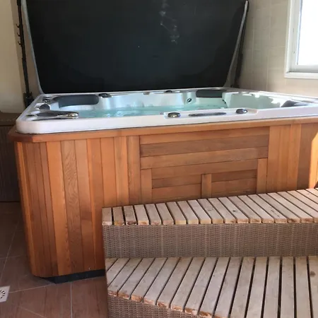 B&B Les Jardins D Isaac Rue De La Musardiere