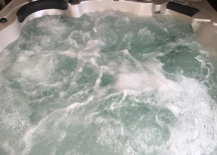 Les Jardins D Isaac Rue De La Musardière * Le Mans