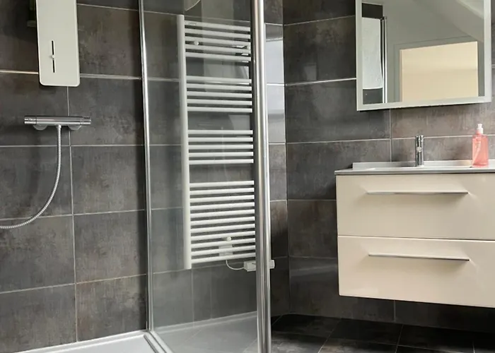 Couette-café Les Jardins D Isaac Rue De La Musardière *