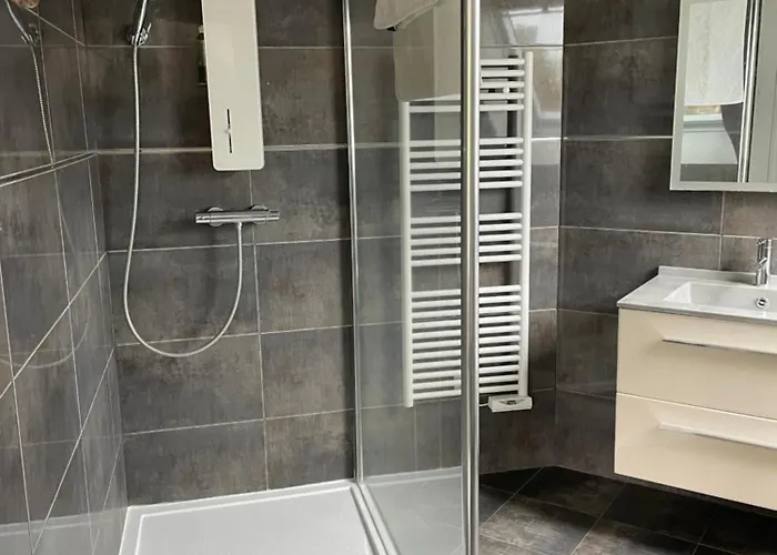 Les Jardins D Isaac Rue De La Musardiere *