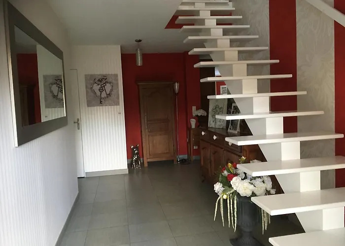 Les Jardins D Isaac Rue De La Musardiere Bed and breakfast Le Mans