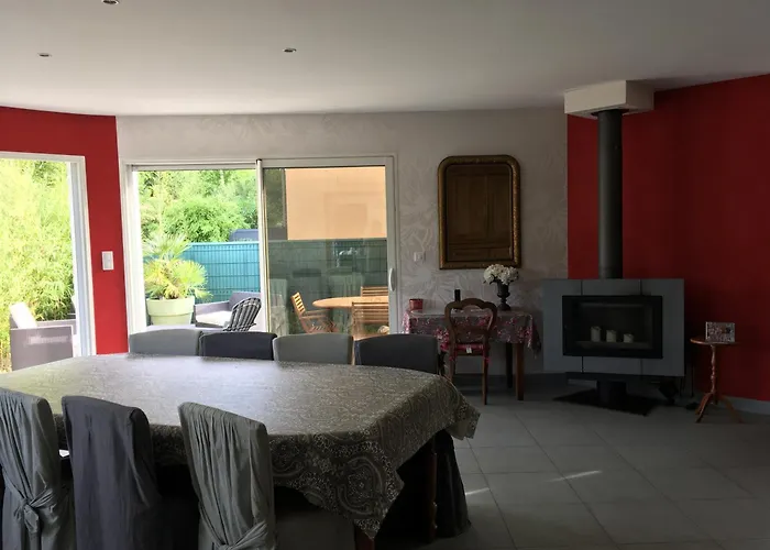 Bed and breakfast Les Jardins D Isaac Rue De La Musardiere *